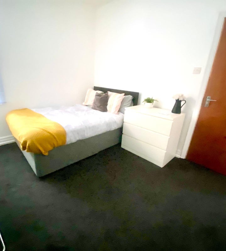 Friendly, Professional House Share - student accommodation in Salford - img_11