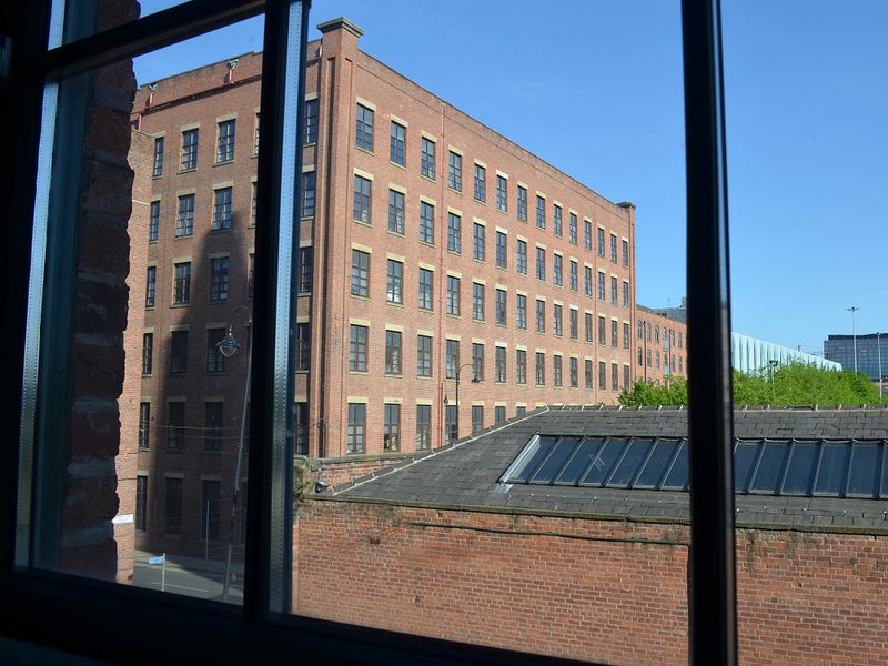 Fully furnished double room Manchester city centre - student accommodation in Manchester City Centre - img_8