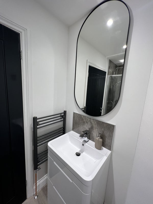 Fully Furnished STUDIO Flat Available - student accommodation in Weston-super-Mare - img_7