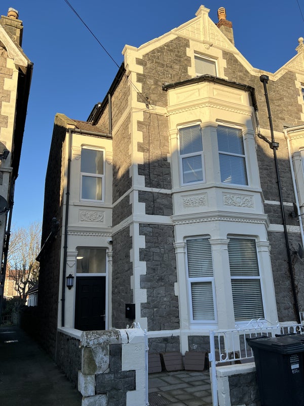 Fully Furnished STUDIO Flat Available - student accommodation in Weston-super-Mare - img_3