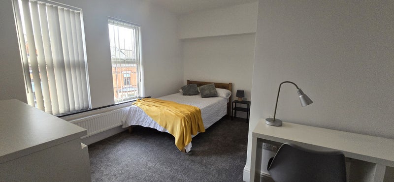 Fully Refurbished 5-Bedroom Shared House in NG15 - student accommodation in Hucknall - img_8