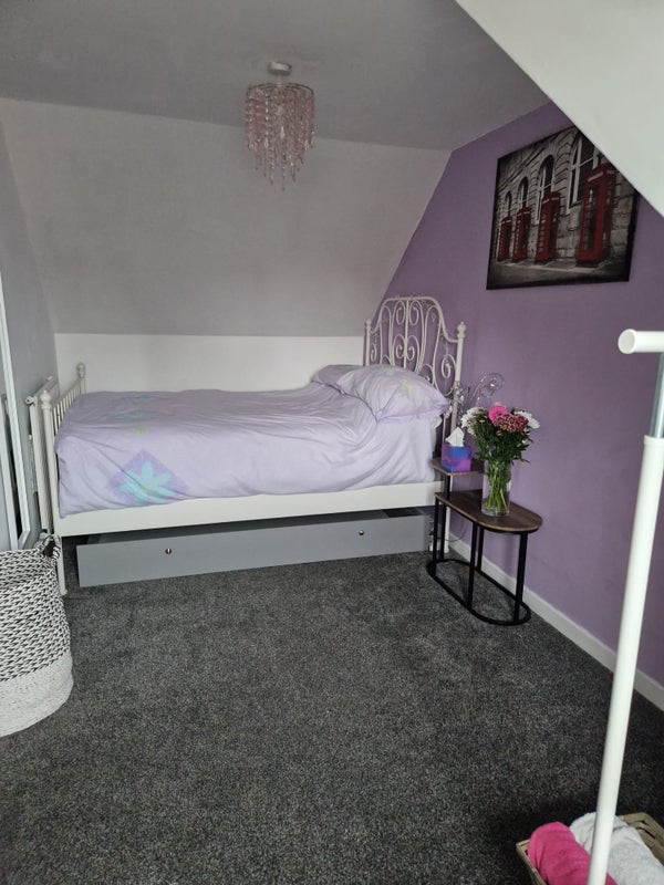 Furnished Double room - female only - student accommodation in Newtongrange - img_5