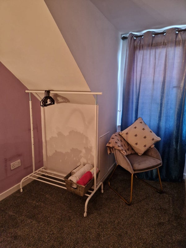 Furnished Double room - female only - student accommodation in Newtongrange - img_6