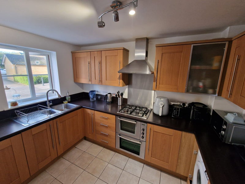 Furnished rooms in spacious family house. - student accommodation in Kemsley - img_3