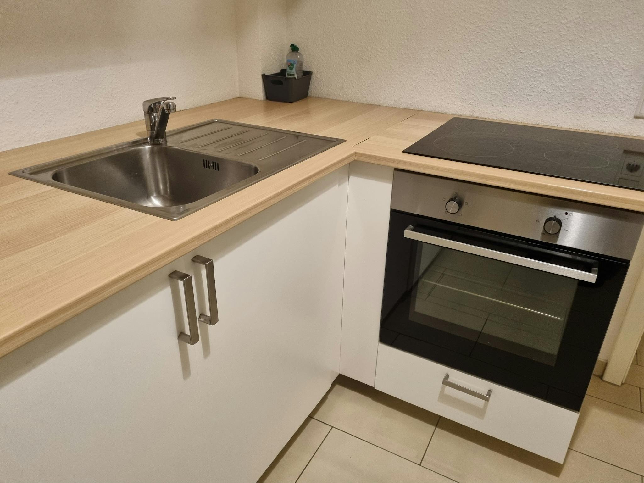 Pleasant double bedroom in Peckham - student accommodation in London - img_10