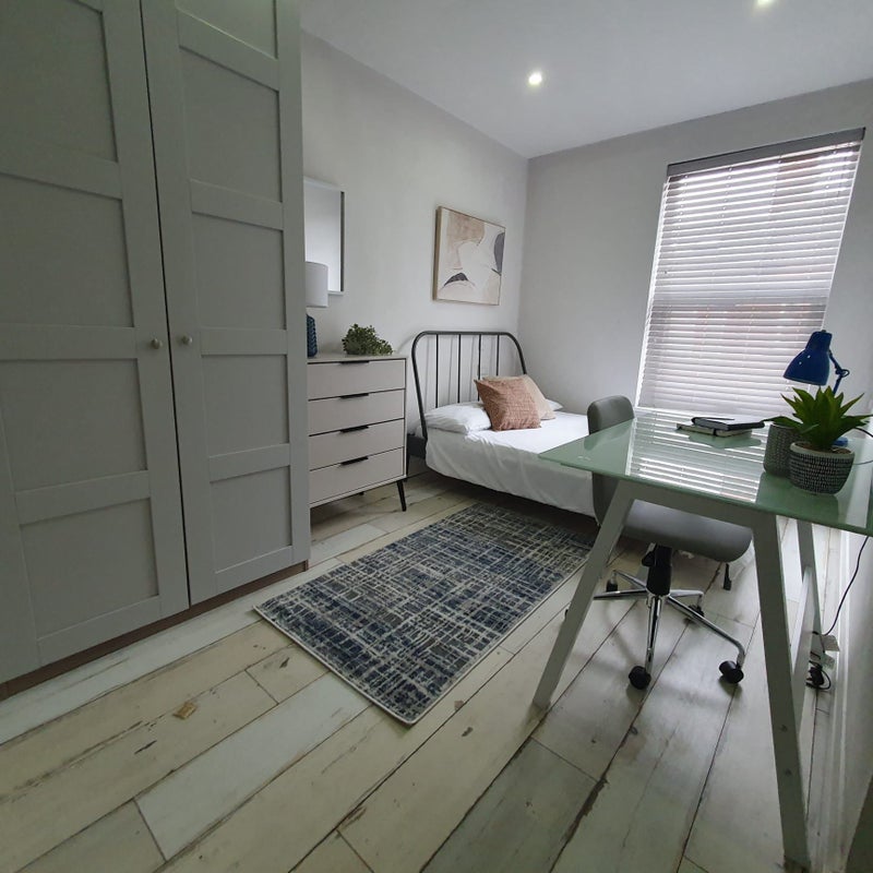 **Gorgeous 8 Bedroomed House In Central Location** - student accommodation in Liverpool - img_6