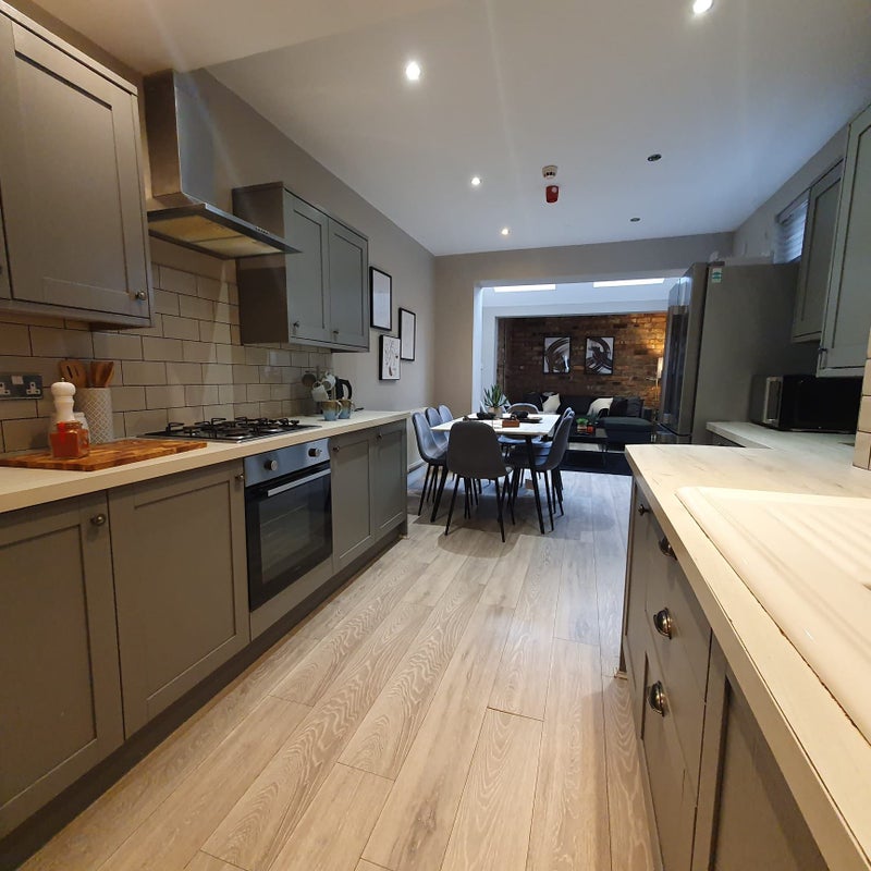 **Gorgeous 8 Bedroomed House In Central Location** - student accommodation in Liverpool - img_8