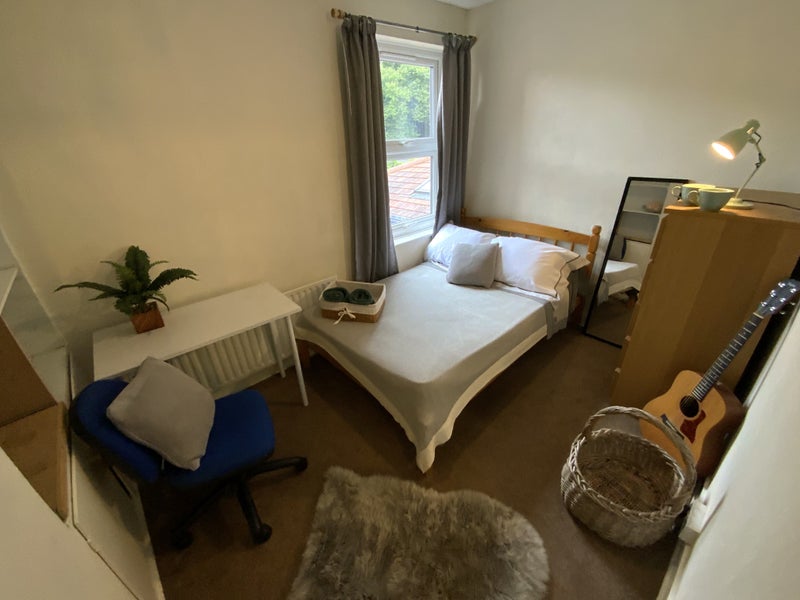 Great Double Room available (42M) - student accommodation in Guildford - img_2
