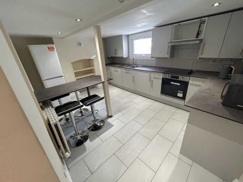 Great double room for rent in central Cheltenham! - student accommodation in Cheltenham - img_1