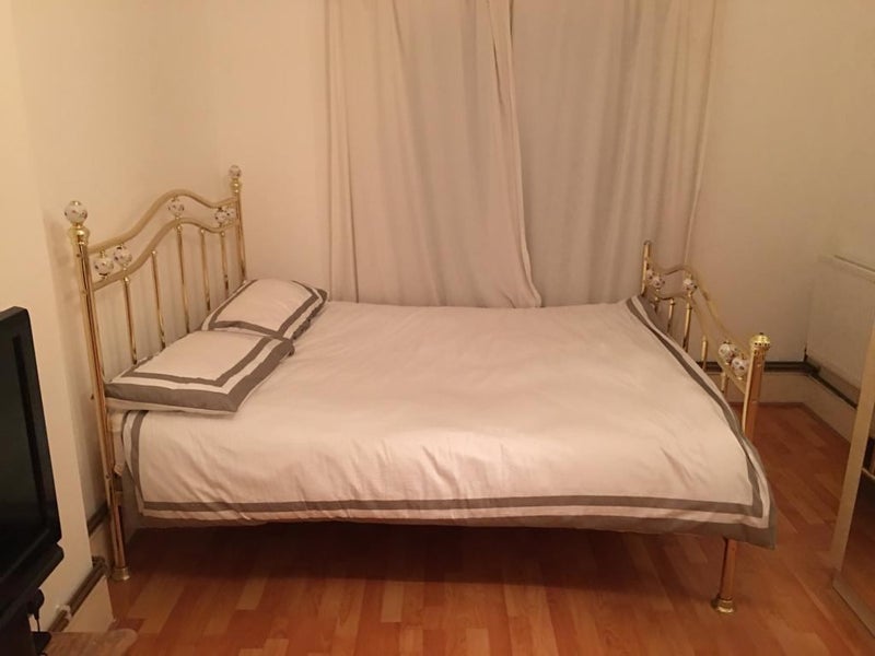 Great Double Room within this lovely period flat! - student accommodation in Angel - img_4