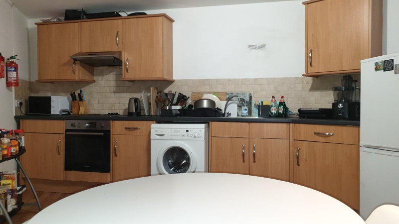 Great House Share On Knowle Terrace!! - student accommodation in Burley - img_7