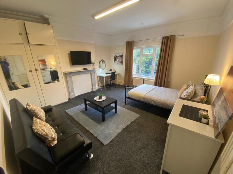 Flat in Guildford - student accommodation in Guildford - img_5