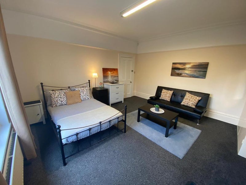 Flat in Guildford - student accommodation in Guildford - img_4