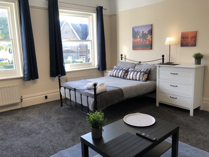 Flat in Guildford - student accommodation in Guildford - img_1