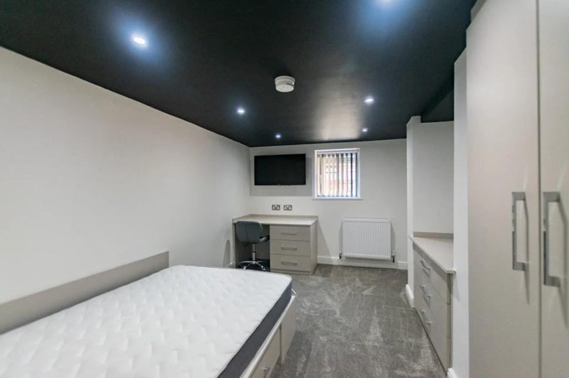 High Spec Student Rooms In Hyde Park! - student accommodation in Headingley - img_1