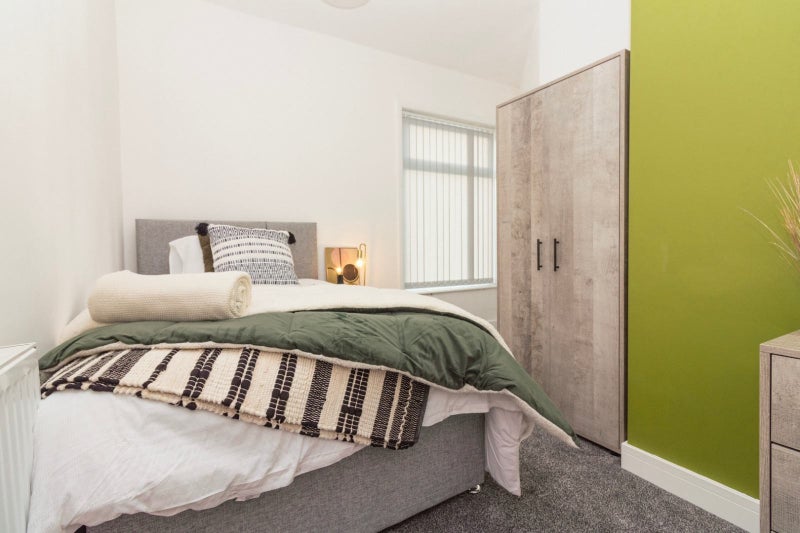 HMO-Last Room, En-Suite| Bills Inc. - student accommodation in Bolton - img_1