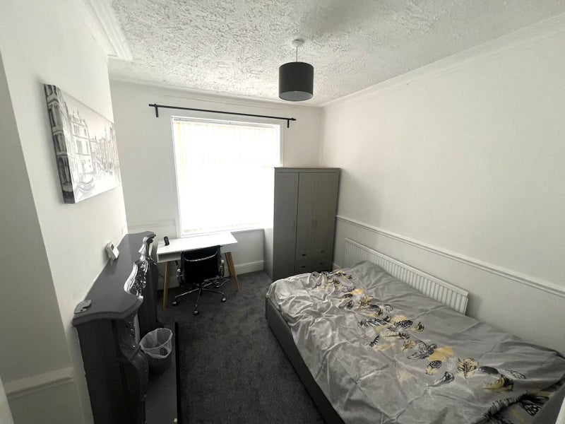 House in Salford - student accommodation in Salford - img_2