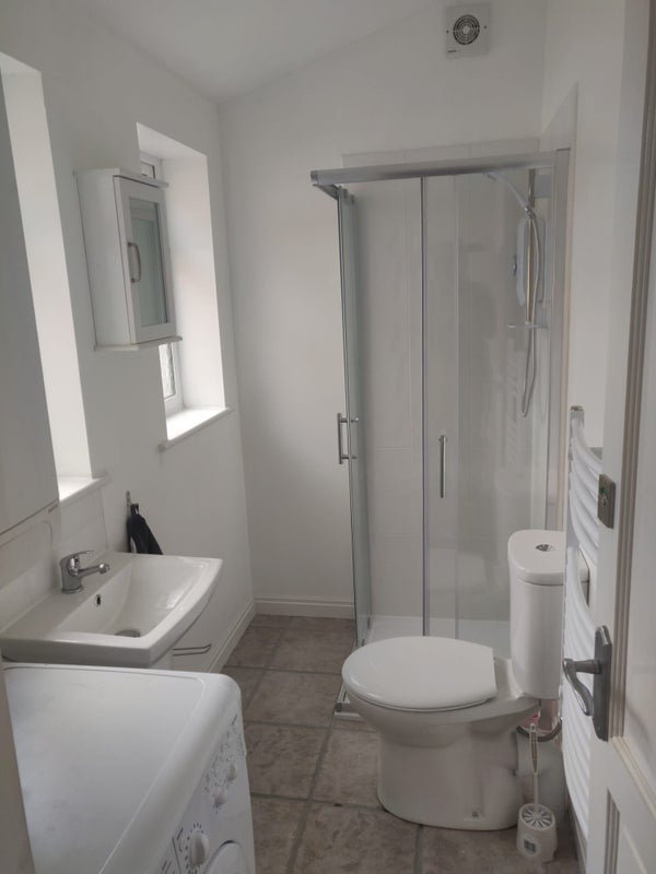 House Share Newly Furnishe4 Bedroom   Female Lets - student accommodation in Hull - img_6