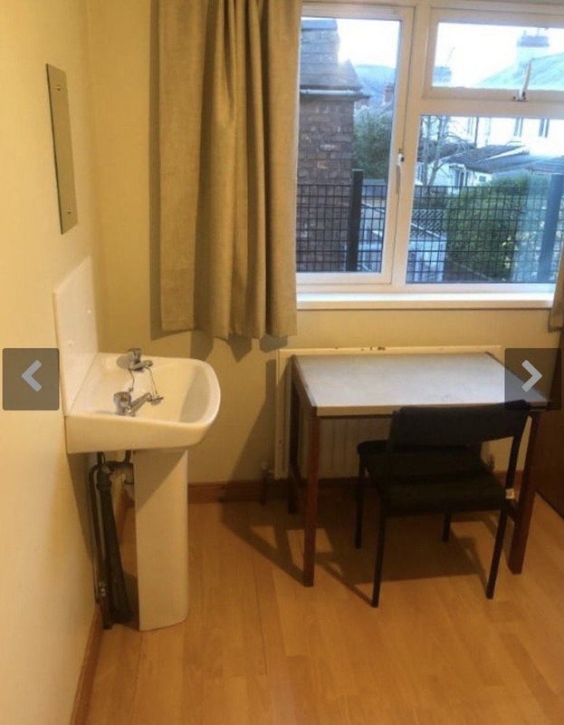 Room to rent from Sep at £330/month student accommodation in Belfast - img_6