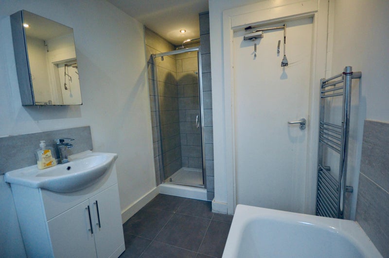 Huge 8 bed student house ALL BILLS included! - student accommodation in Aigburth - img_8