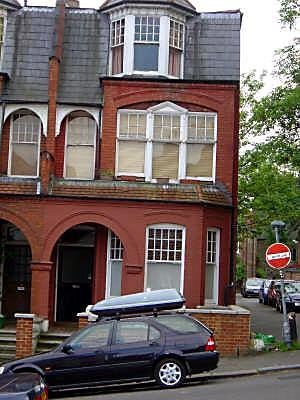 Huge Double room but for one only - student accommodation in Muswell Hill - img_5