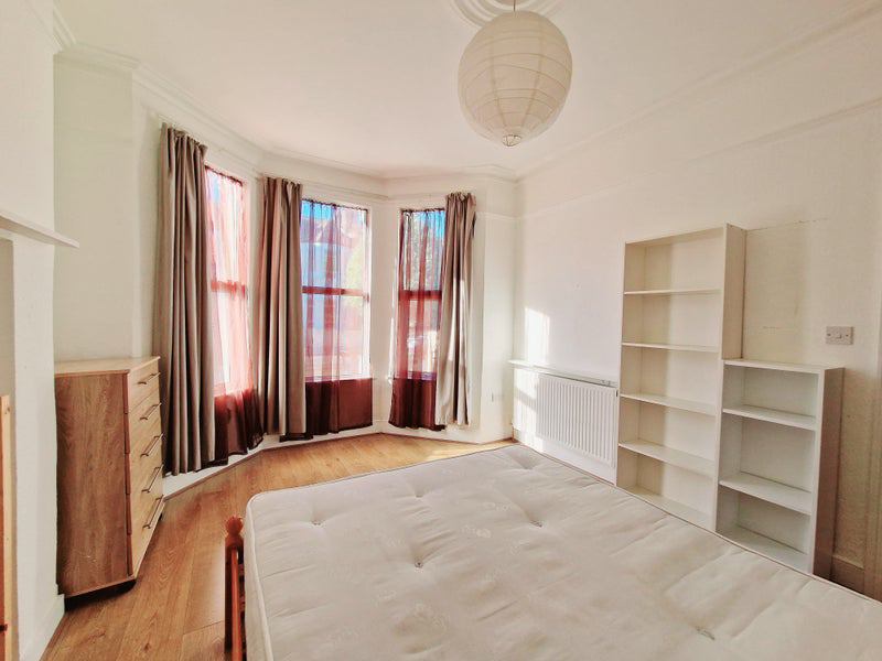 Double Room Available in Stunning Edwardian Home - student accommodation in Muswell Hill - img_8