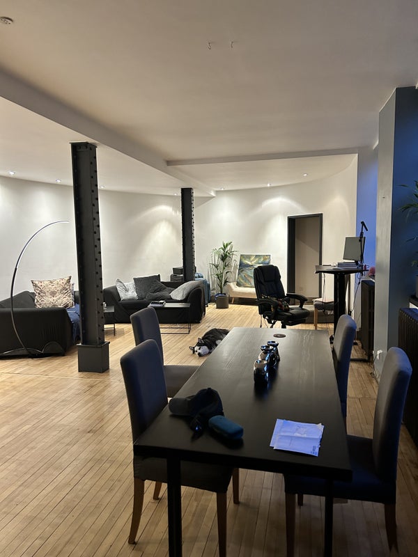 Huge master ensuite in a 115sqm factory conversion - student accommodation in Farringdon - img_3