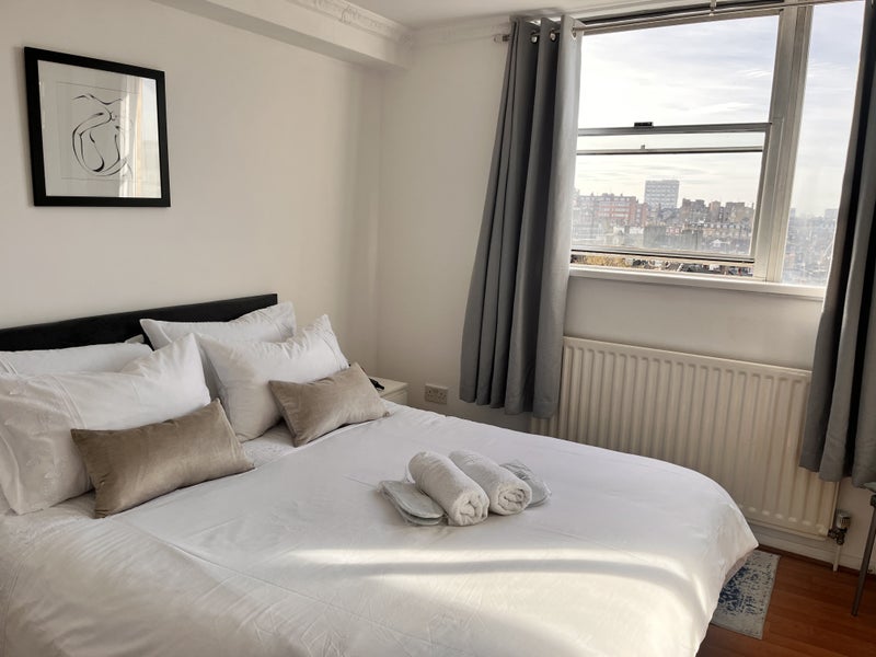 Hyde park ,2 beds 2 baths, No fees!☎ - student accommodation in Queensway - img_1