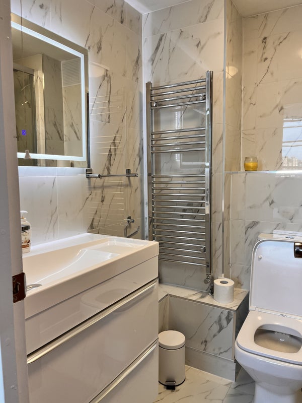 Hyde park ,2 beds 2 baths, No fees!☎ - student accommodation in Queensway - img_4