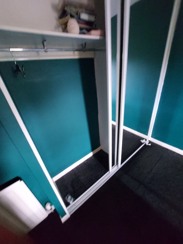 Immaculate double room for a Lodger - student accommodation in Livingston - img_1