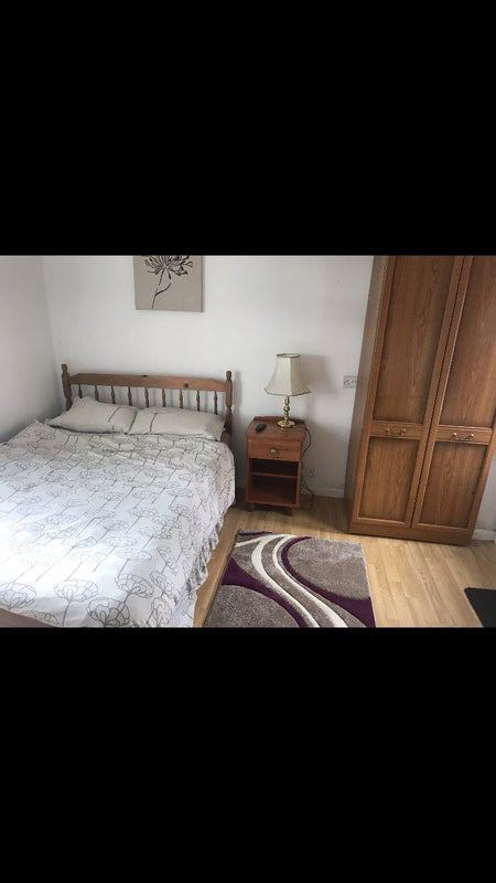 Janette Smith - student accommodation in Lowton - img_7