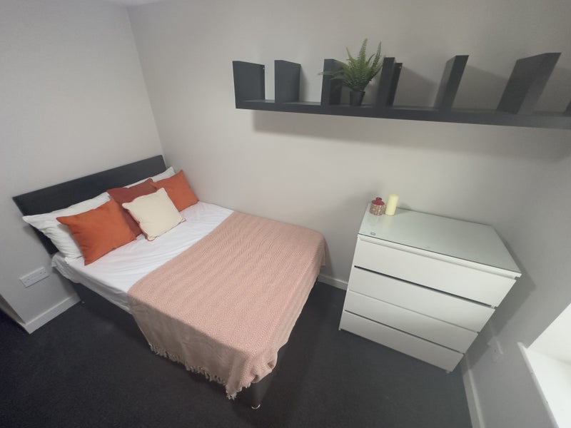 Jubilee Drive - 3 Double Rooms Availalbe - student accommodation in Liverpool - img_1