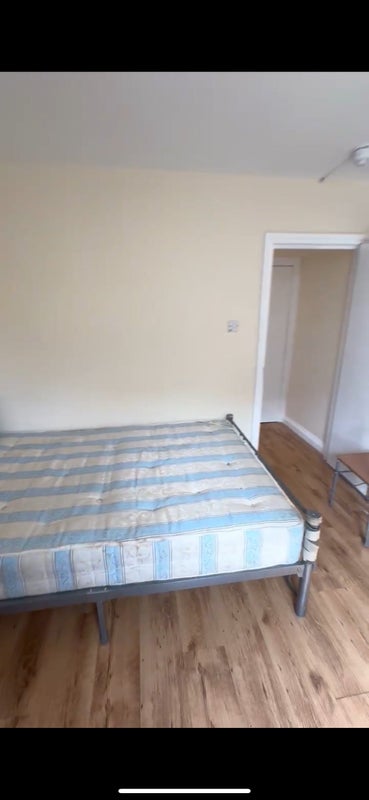 Kilburn 2beds £950 - student accommodation in Kilburn - img_2