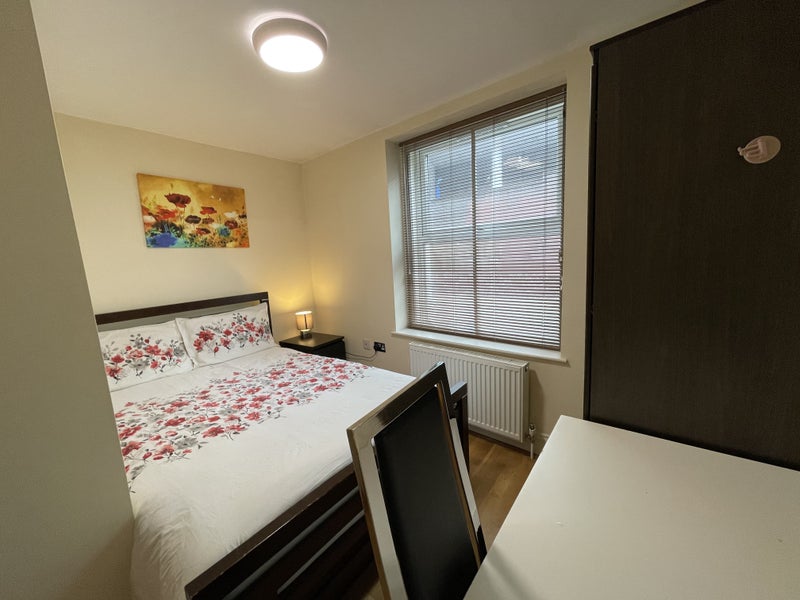 Large 2 Bedrooms 2 Bath in South Kensington - student accommodation in South Kensington - img_9