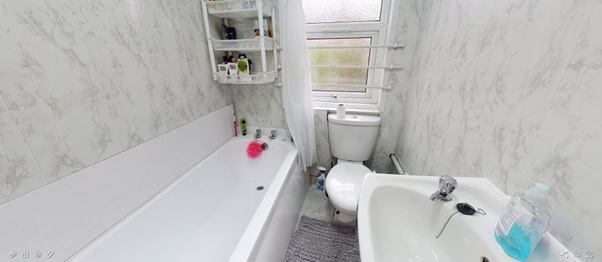 Platnium En-Suite Room for rent in Leeds City Cent student accommodation in Leeds - img_7