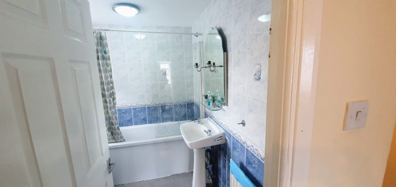 Modern Ensuite Double Room (short lets considered) student accommodation in Hornchurch - img_2