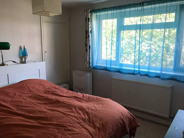 Large double bedroom flat share - student accommodation in Hayes - img_2