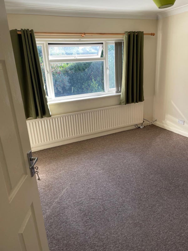 Large Double Bedroom for rent in Spacious Bungalow - student accommodation in Ormskirk - img_3