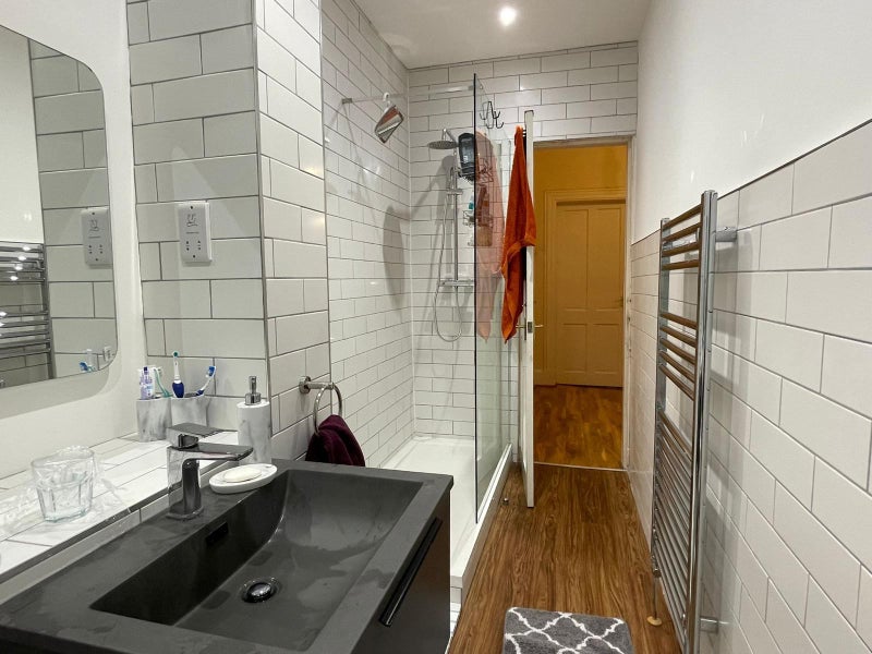 Large Double Bedroom in Partick (West End) - student accommodation in Glasgow West End - img_2