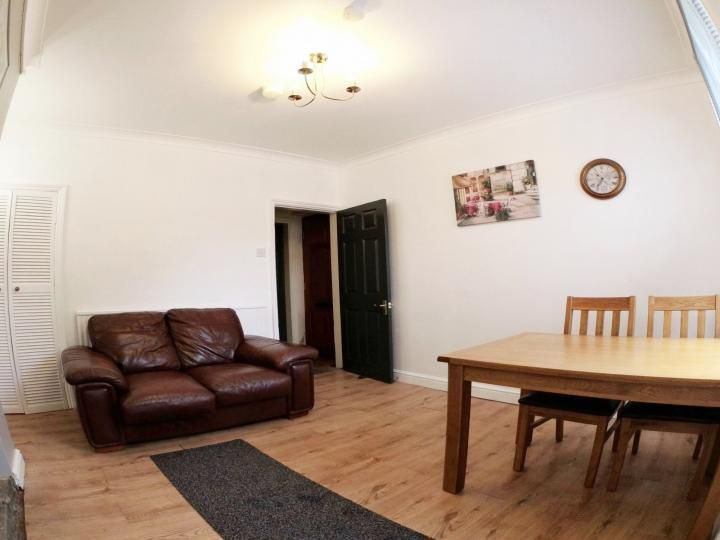 large double bedroom to let in LN2 - student accommodation in Lincoln - img_2