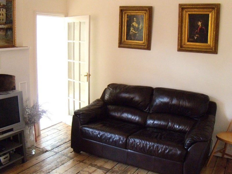 Large double in central Reading, exceptional, NOW - student accommodation in Reading - img_1