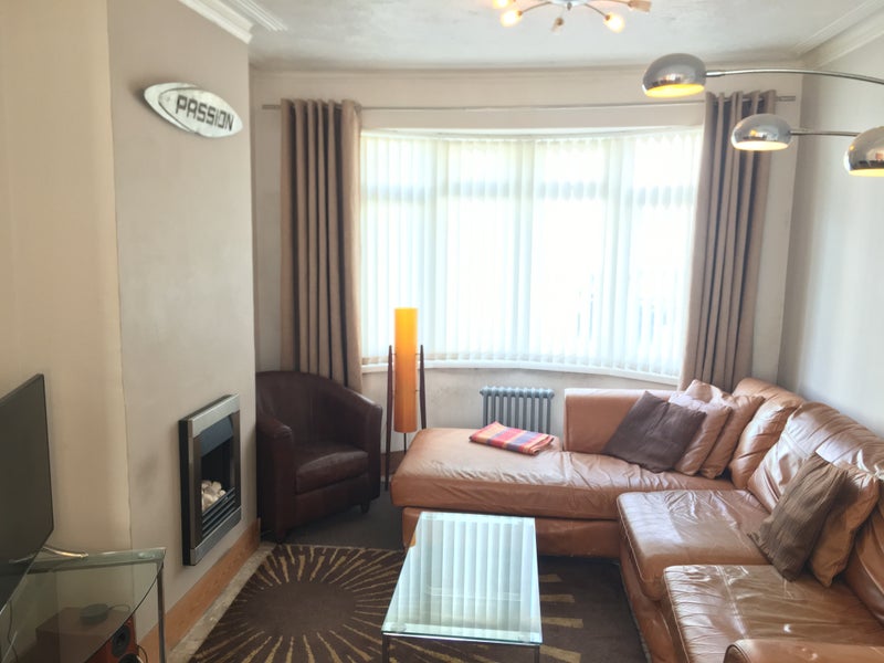 Large double room for rent in Hanover house - student accommodation in Brighton - img_2