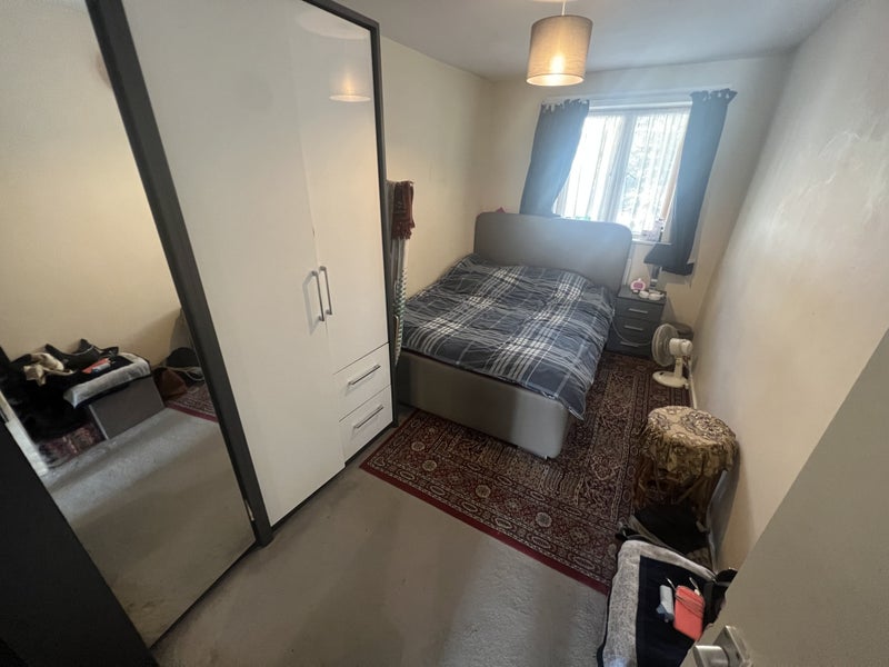 Large double room near Euston & UCL - £288pw - student accommodation in Euston - img_2