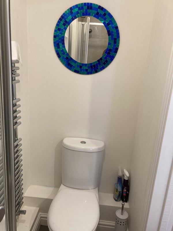 Large double room, separate shower & kitchen area - student accommodation in Falmouth - img_6