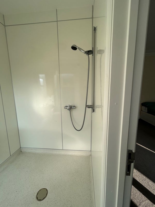 Large Double Room With En-Suite (Bills Included) - student accommodation in Knowle - img_1