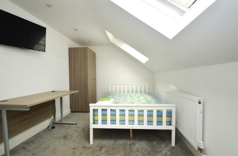 Large Double Rooms Available Now - student accommodation in Fishponds - img_4
