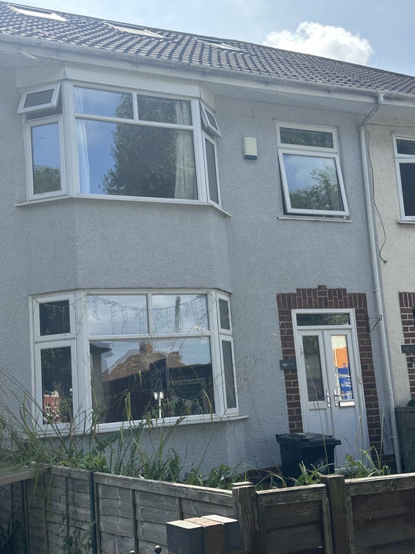 Large Double Rooms Available Now - student accommodation in Fishponds - img_5