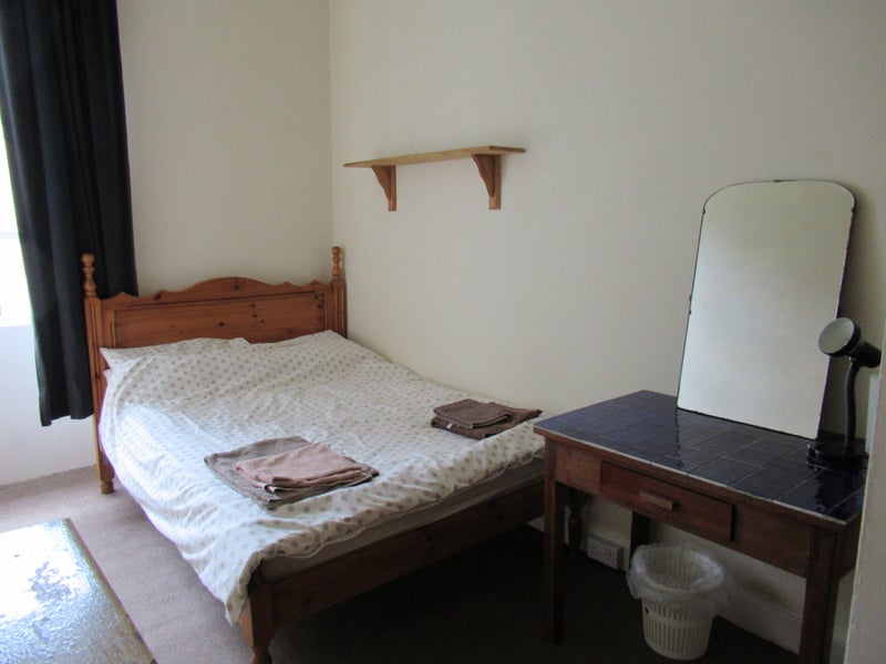 Large double Rooms for PHD/Masters students - student accommodation in Edinburgh - img_4