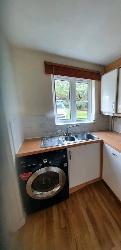 Large ensuite room available for Student Let - student accommodation in Exeter - img_5