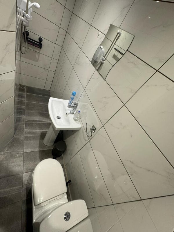 Large Furnished Double bedroom Bills Included - student accommodation in Leamington Spa - img_2
